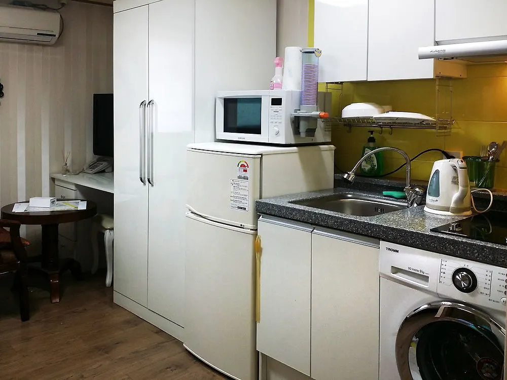 L-House Hotell Seoul 2*,